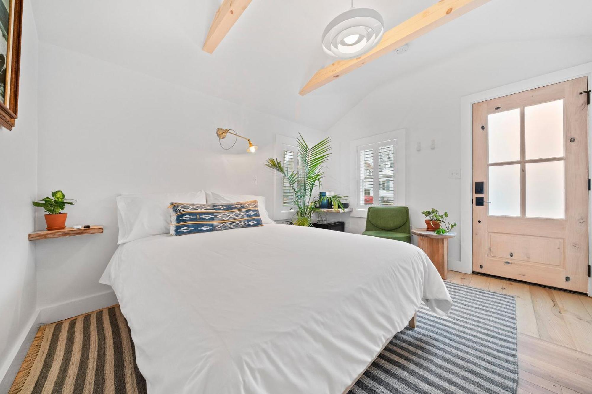 Sisu, A Boutique Motel Plymouth Dış mekan fotoğraf