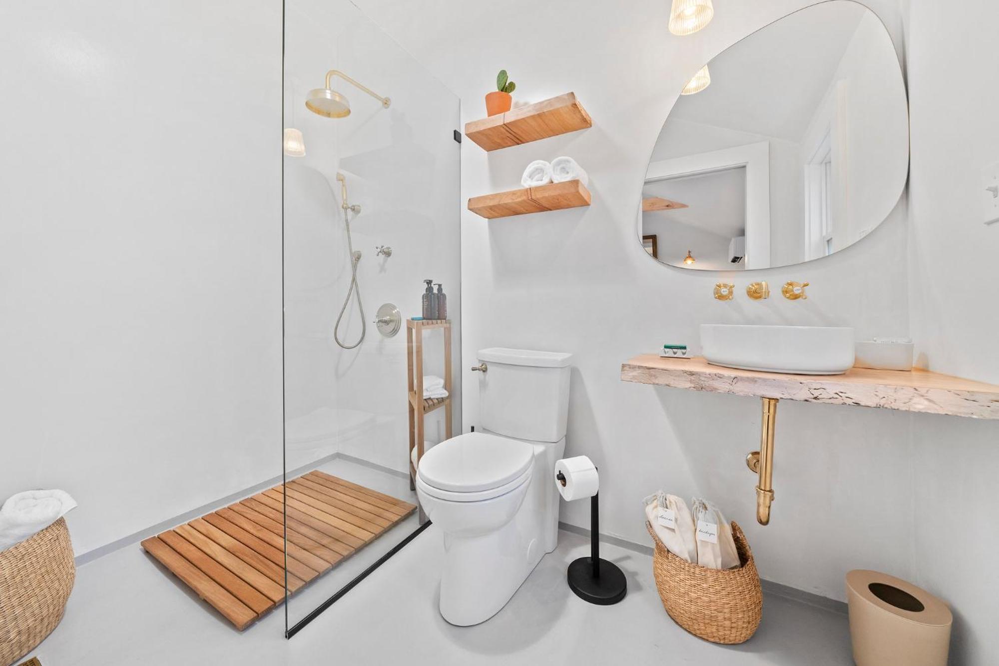 Sisu, A Boutique Motel Plymouth Dış mekan fotoğraf